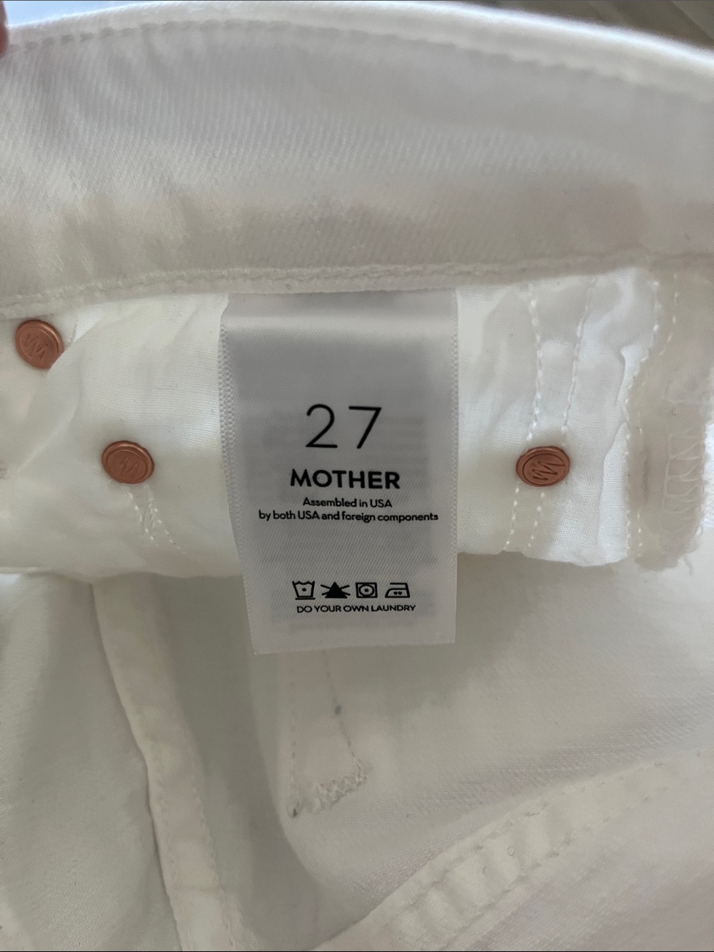 NEW Mother The Weekender Flare in Totally Innocent Denim Jeans Size 27 - Picture 9 of 11